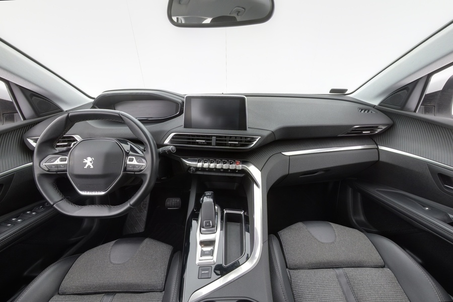 Peugeot 5008 vaihtoauto