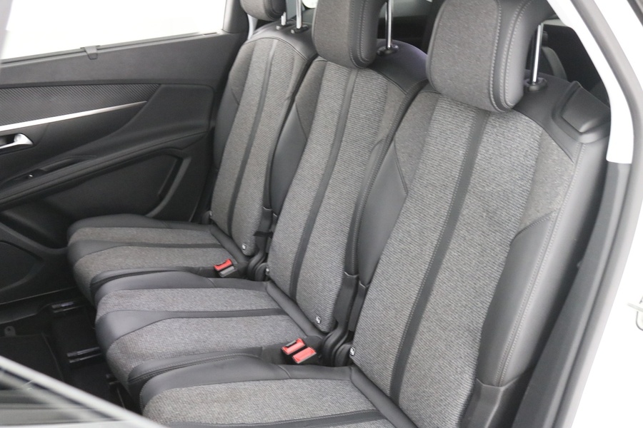 Peugeot 5008 vaihtoauto