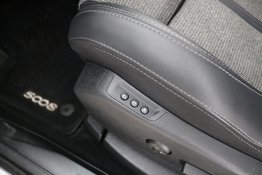 Peugeot 5008 vaihtoauto