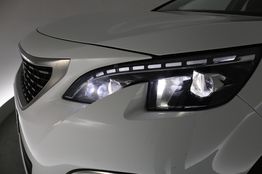 Peugeot 5008 vaihtoauto