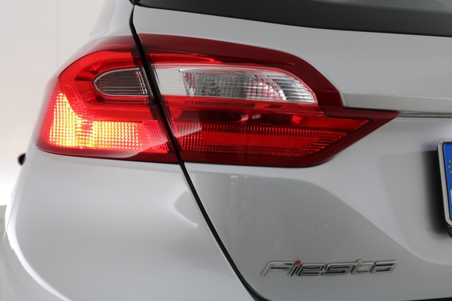 Ford Fiesta vaihtoauto