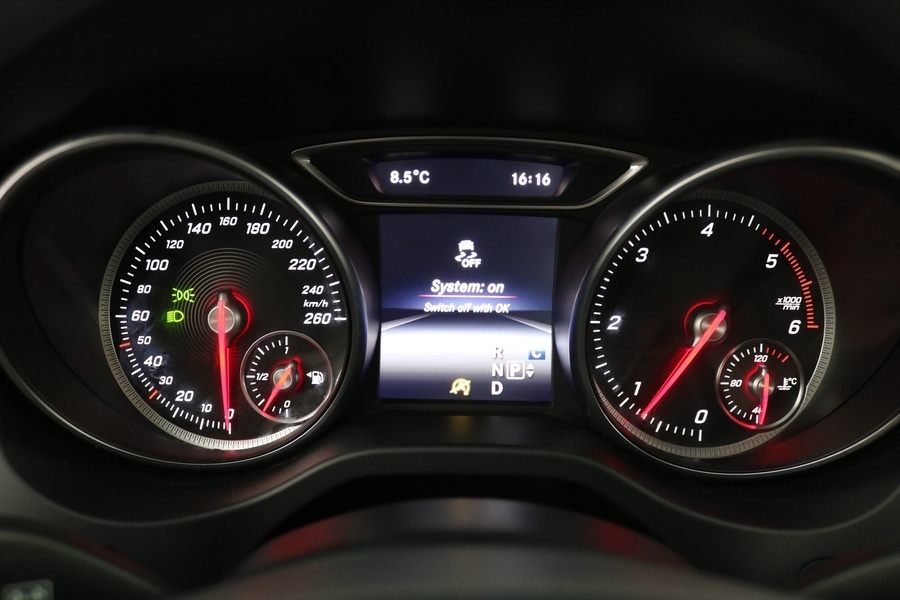 Mercedes-Benz GLA vaihtoauto