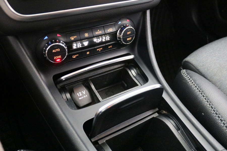 Mercedes-Benz GLA vaihtoauto