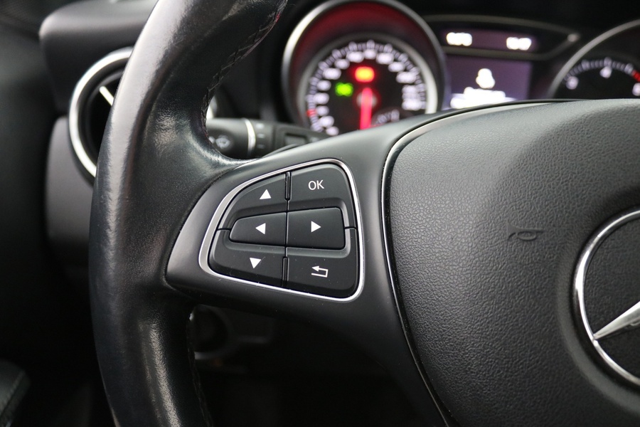 Mercedes-Benz GLA vaihtoauto