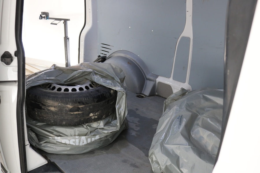 Volkswagen Transporter vaihtoauto