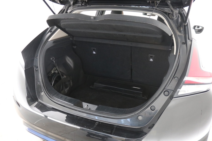 Nissan Leaf vaihtoauto