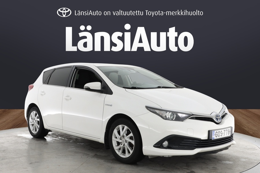 Toyota Auris vaihtoauto