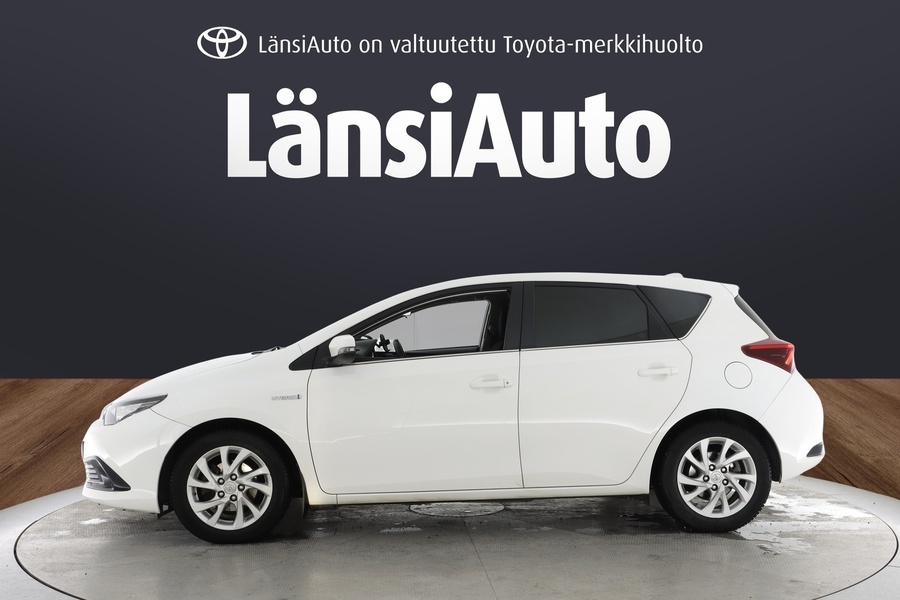 Toyota Auris vaihtoauto