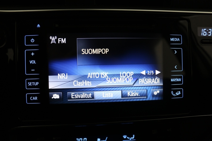 Toyota Auris vaihtoauto