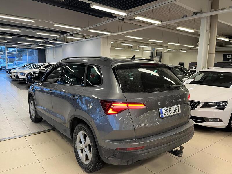 Skoda Karoq vaihtoauto