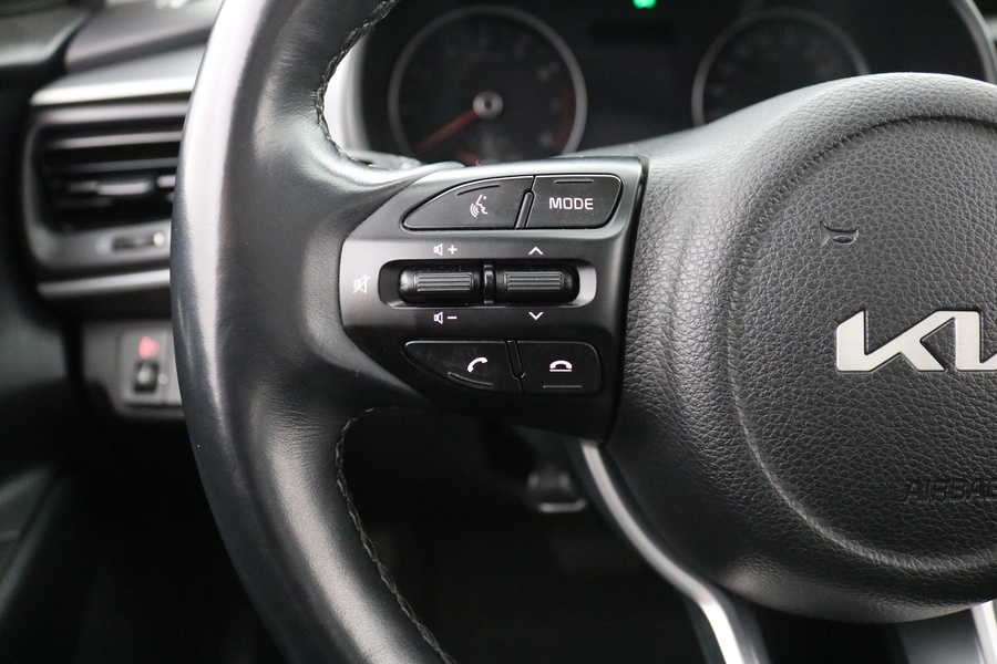 Kia Stonic vaihtoauto