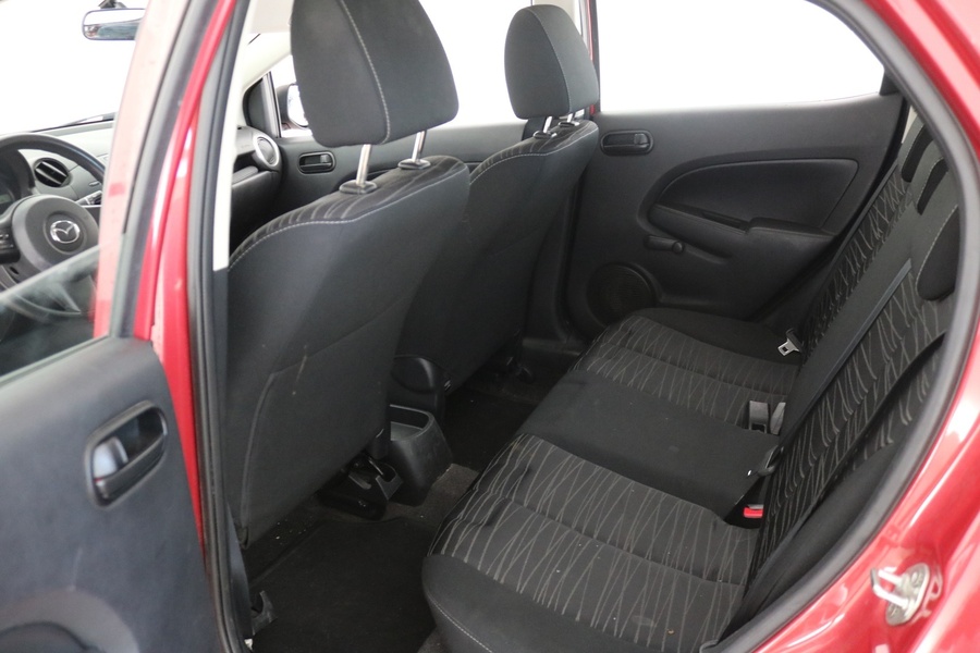Mazda 2 vaihtoauto