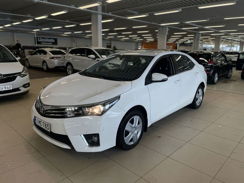 Toyota Corolla vaihtoauto