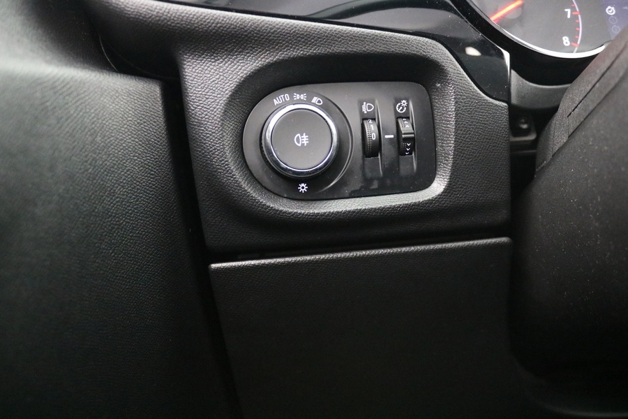 Opel Corsa vaihtoauto