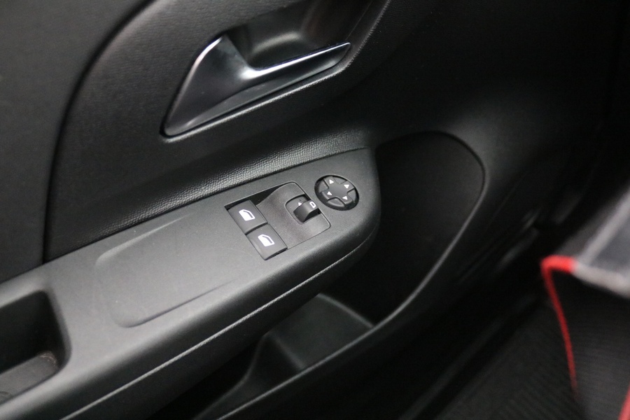 Opel Corsa vaihtoauto