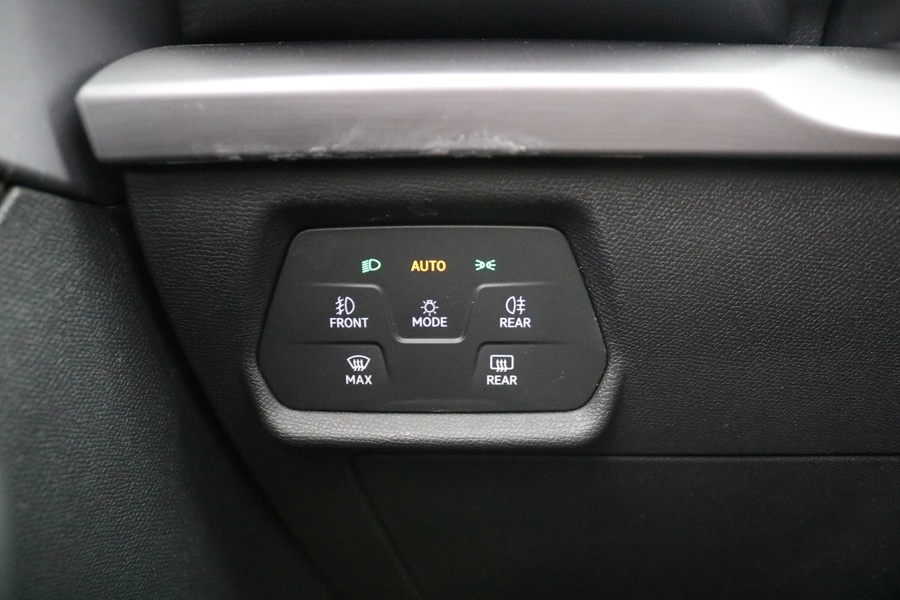 SEAT Leon vaihtoauto