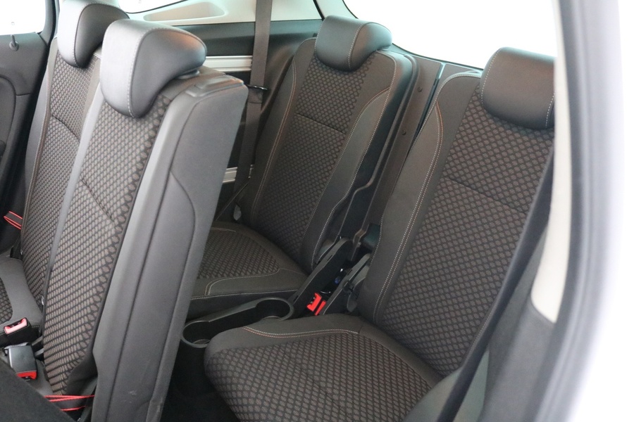 Opel Zafira vaihtoauto