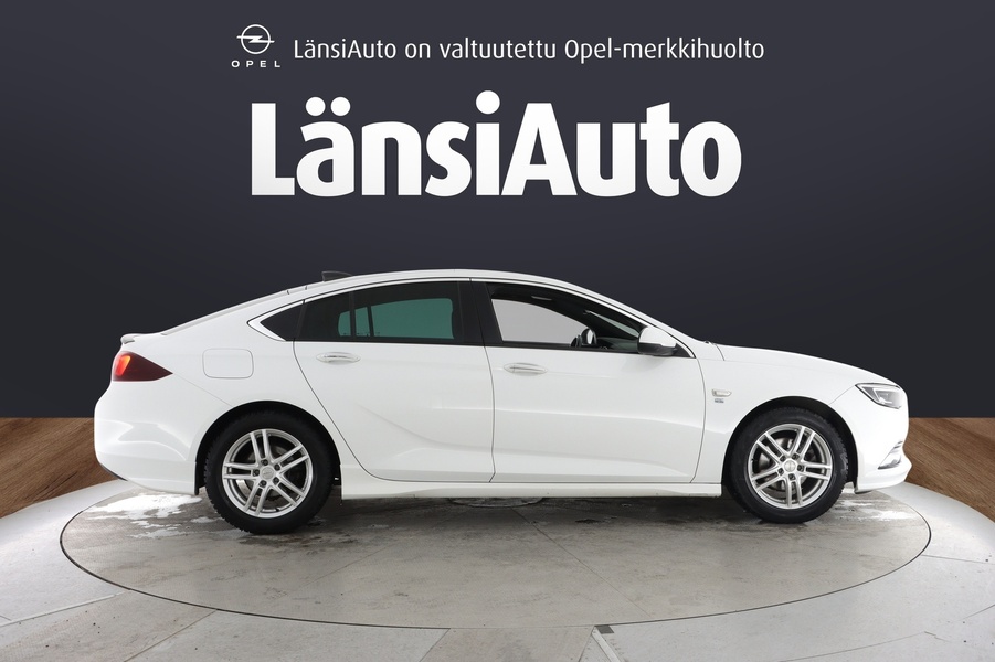 Opel Insignia vaihtoauto