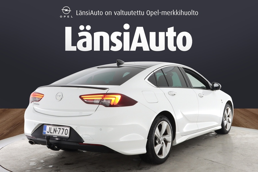 Opel Insignia vaihtoauto