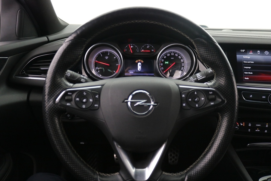 Opel Insignia vaihtoauto