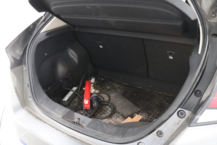 Nissan Leaf vaihtoauto