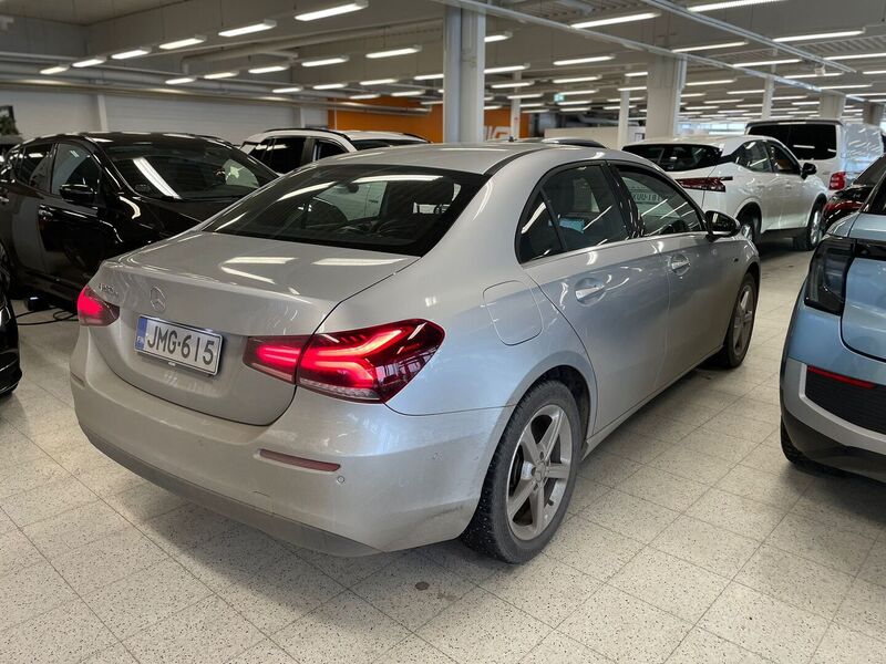 Mercedes-Benz A vaihtoauto