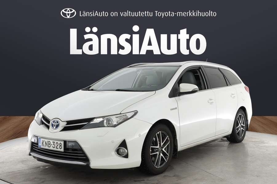 Toyota Auris vaihtoauto