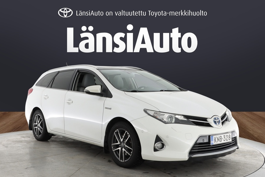 Toyota Auris vaihtoauto