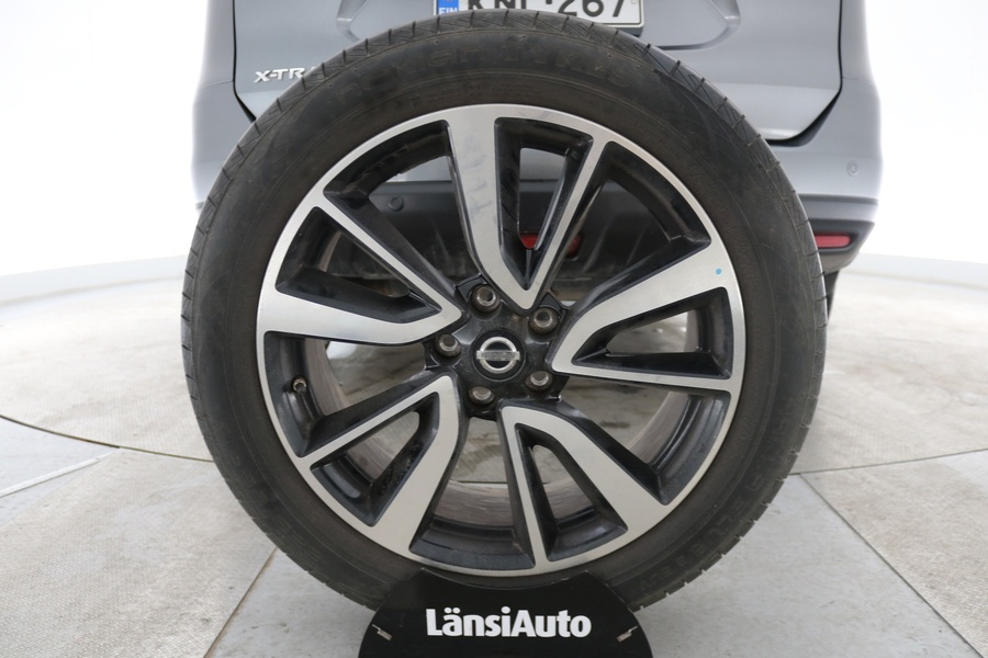 Nissan X-Trail vaihtoauto