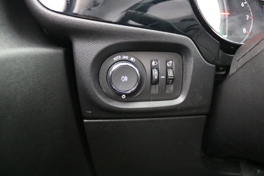 Opel Corsa vaihtoauto