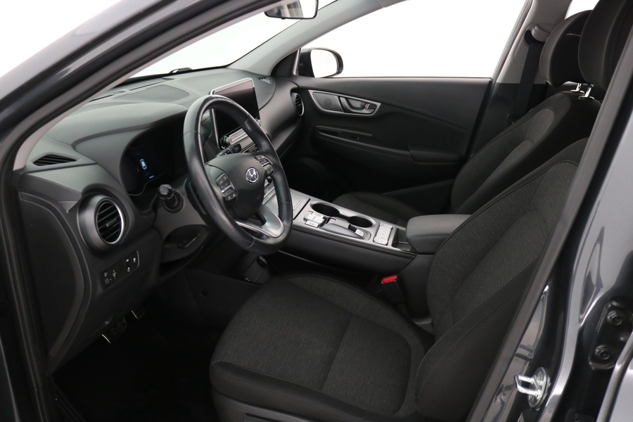 Hyundai Kona vaihtoauto