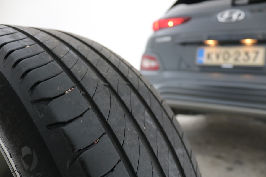 Hyundai Kona vaihtoauto