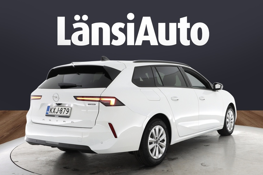 Opel Astra vaihtoauto