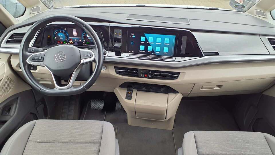 Volkswagen Multivan vaihtoauto