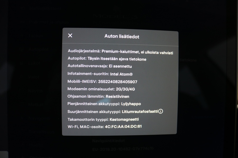 Tesla Model 3 vaihtoauto