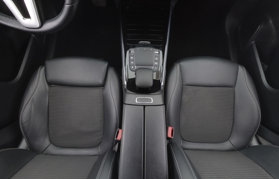 Mercedes-Benz GLB vaihtoauto