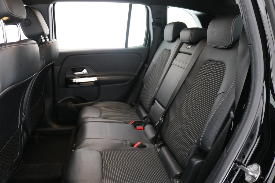 Mercedes-Benz GLB vaihtoauto