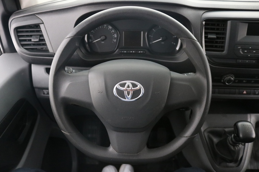 Toyota Proace Verso vaihtoauto