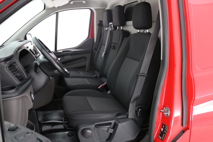 Ford Transit Custom vaihtoauto