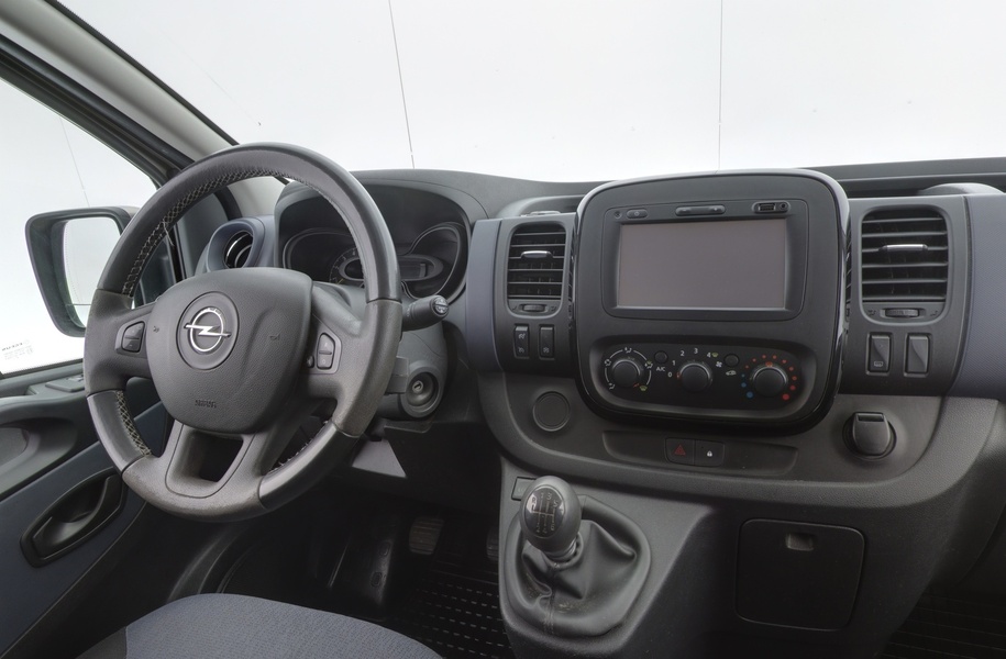 Opel Vivaro vaihtoauto