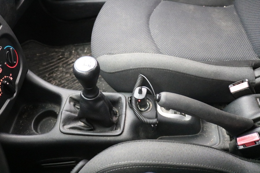 Peugeot 206 + vaihtoauto