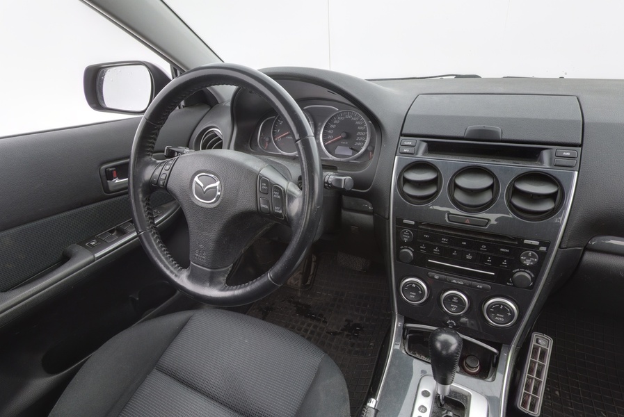 Mazda 6 vaihtoauto