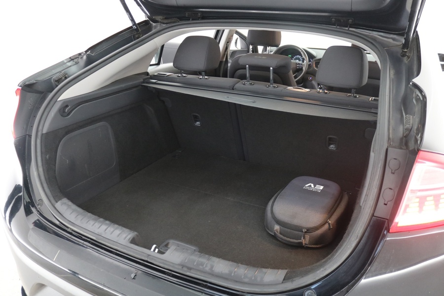 Hyundai IONIQ electric vaihtoauto