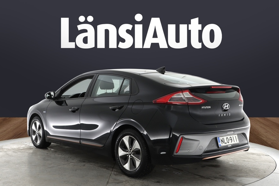 Hyundai IONIQ electric vaihtoauto