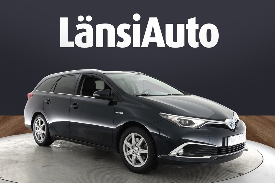 Toyota Auris vaihtoauto