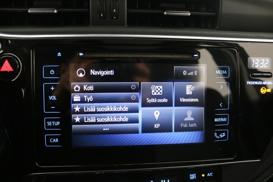 Toyota Auris vaihtoauto