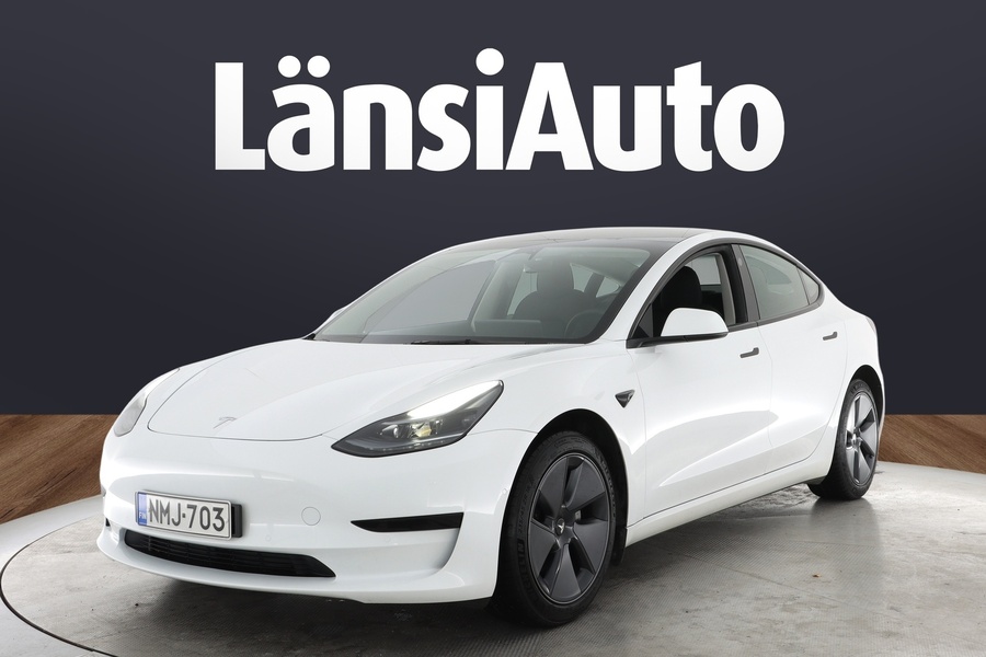 Tesla Model 3 vaihtoauto
