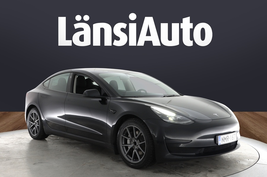 Tesla Model 3 vaihtoauto