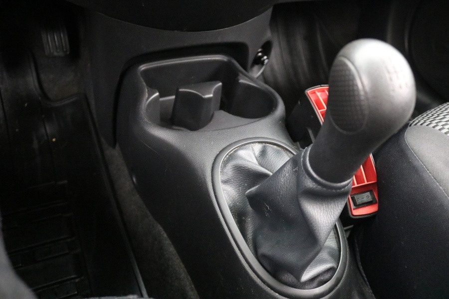 Nissan Micra vaihtoauto