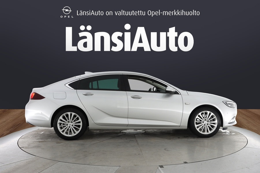Opel Insignia vaihtoauto